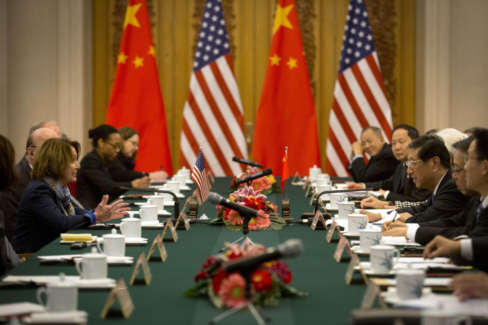 Pelosi and Zhang speak during their bilateral meeting in November 2015.