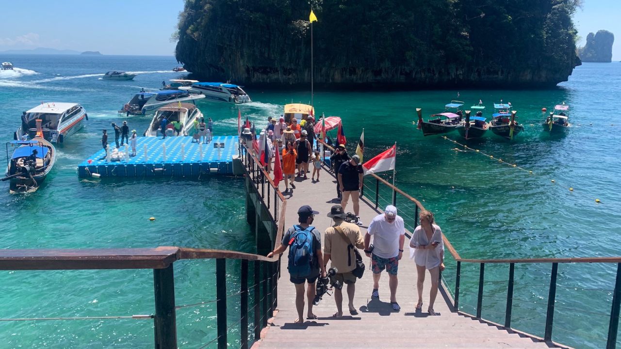 Boats can no longer enter the bay. Instead, drivers have to drop passengers off at this newly built floating jetty set at the back of the island. 