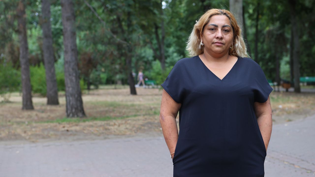 Elena Sirbu said she witnessed blatant discrimination against Roma people fleeing the conflict.