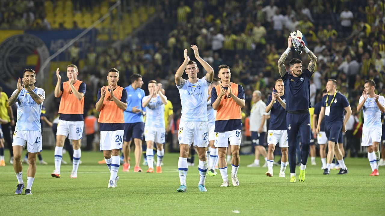 Dynamo Kyiv players celebrate after beating Fenerbahce on July 27, 2022.