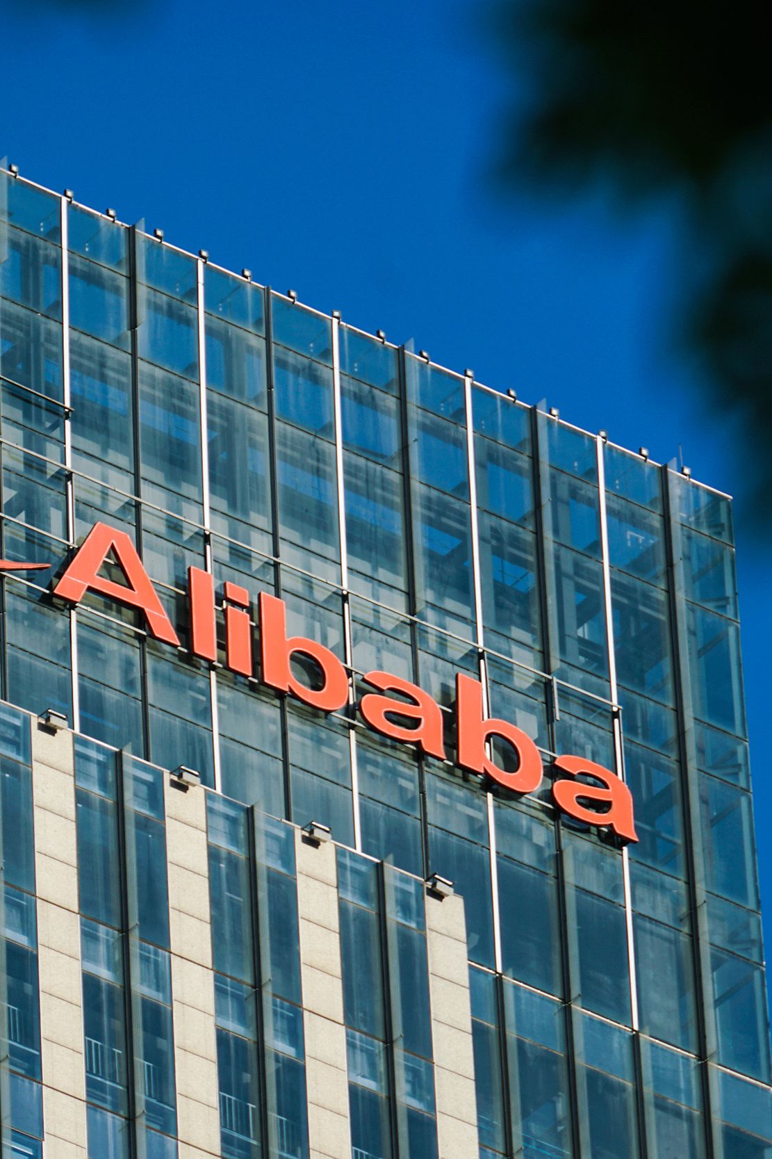 Alibaba stock slides in Hong Kong after US delisting threat | CNN Business