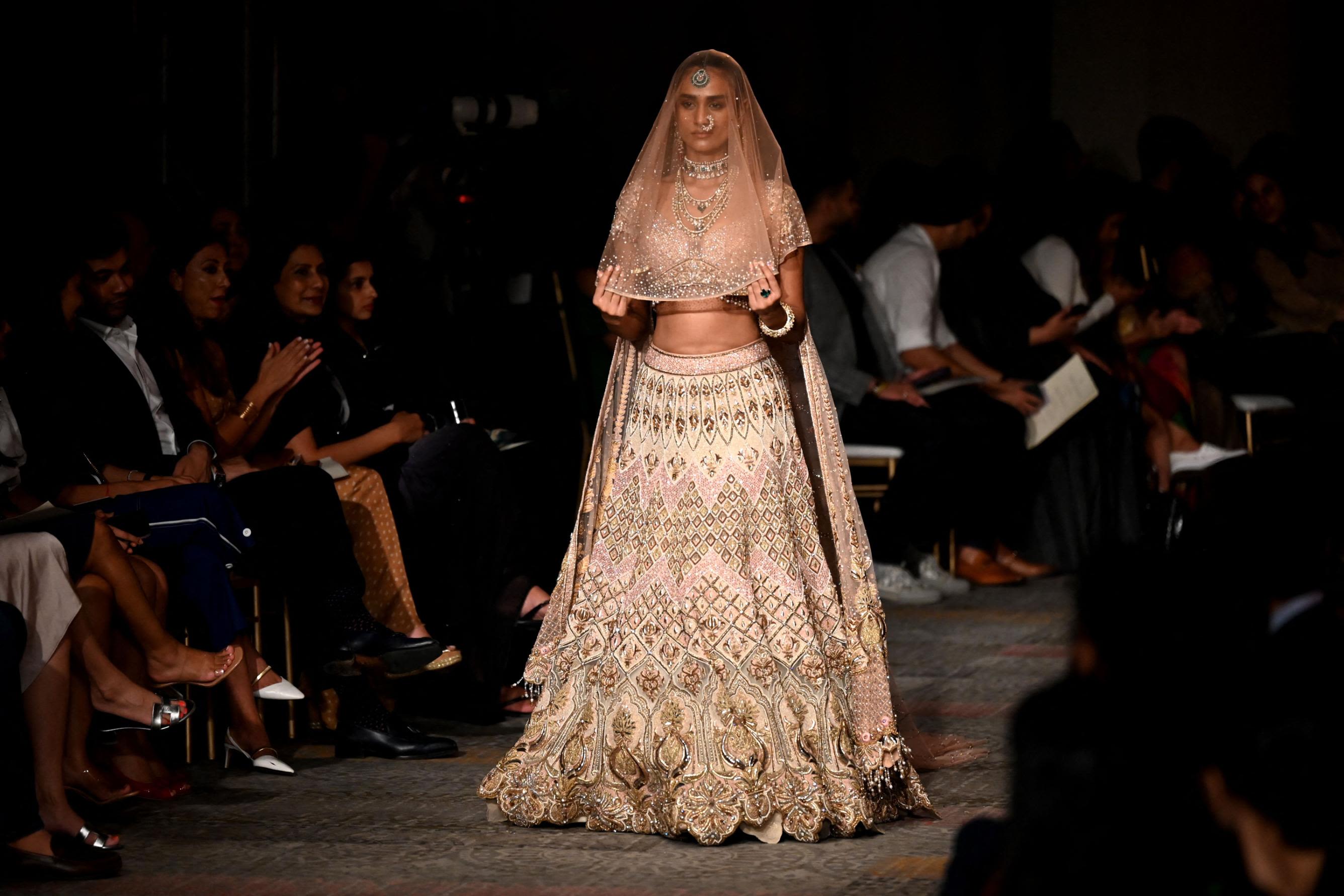 India Couture Week 2023: Ranbir Kapoor makes heads turn as he