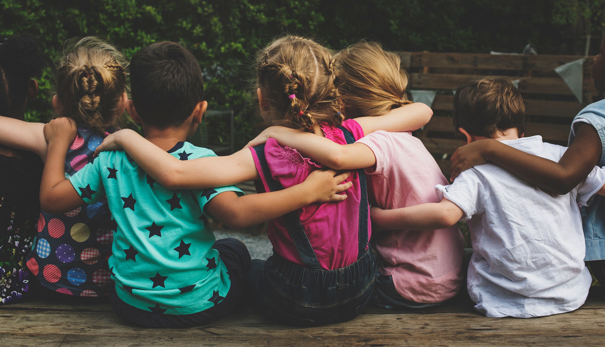 kids being friends in school