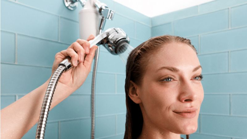 Pure Shower - The powerful, filtering shower head that increases pressure  but saves on water