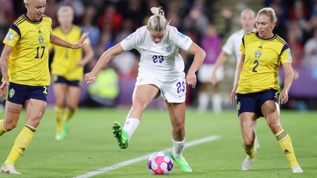 Russo lines up her back-heel against Sweden.