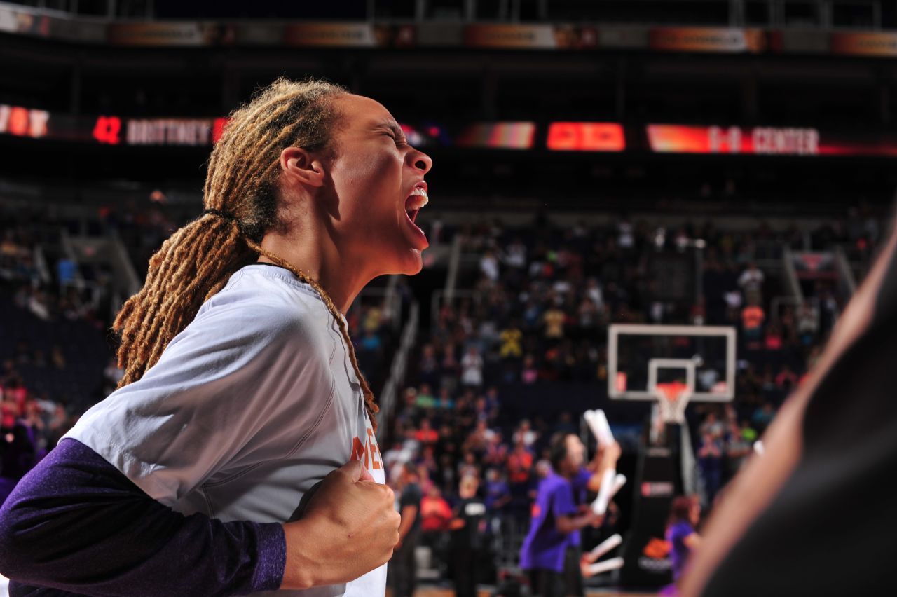 Griner gets fired up before a playoff game in 2015.