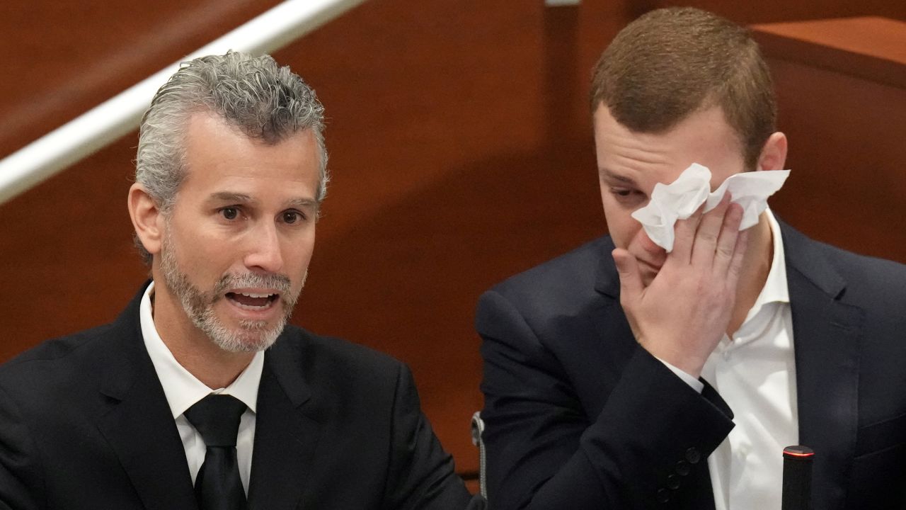 Max Schachter, left, with his son, Ryan, testifies during the penalty phase of the trial of Marjory Stoneman Douglas High School shooter Nikolas Cruz on Wednesday.