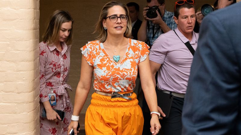 Sinema says she will ‘move forward’ on economic bill giving Democrats the votes to move ahead – CNN