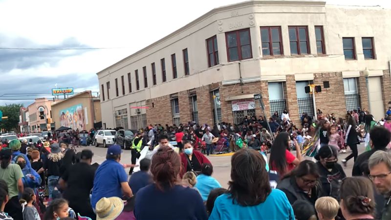 Multiple injured including two police officers after vehicle drives through New Mexico parade – CNN