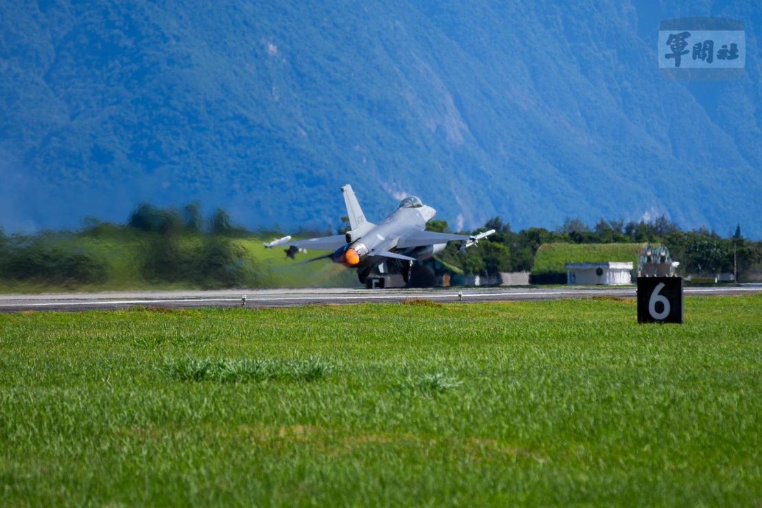 A military plane takes off from a Taiwanese airbase in Hualien for an air patrol operation on August 7. 