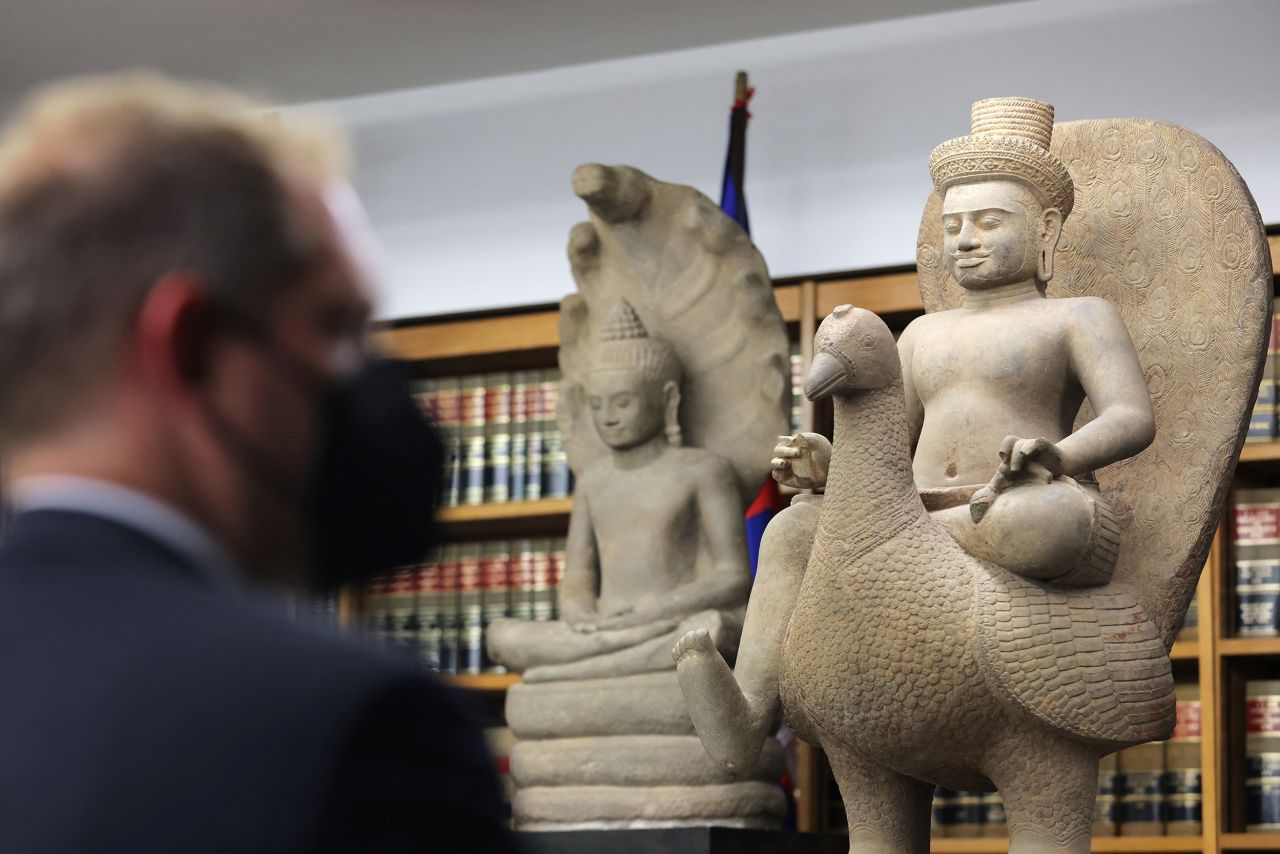 The 10th-century sandstone statue "Skanda on a Peacock" was among 30 items returned to Cambodia.