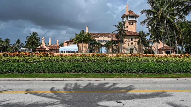 Trump’s company charged Secret Service ‘exorbitant’ hotel rates to protect the first family, House committee report says | CNN Politics