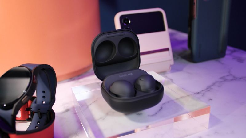 Iconx vs galaxy discount buds