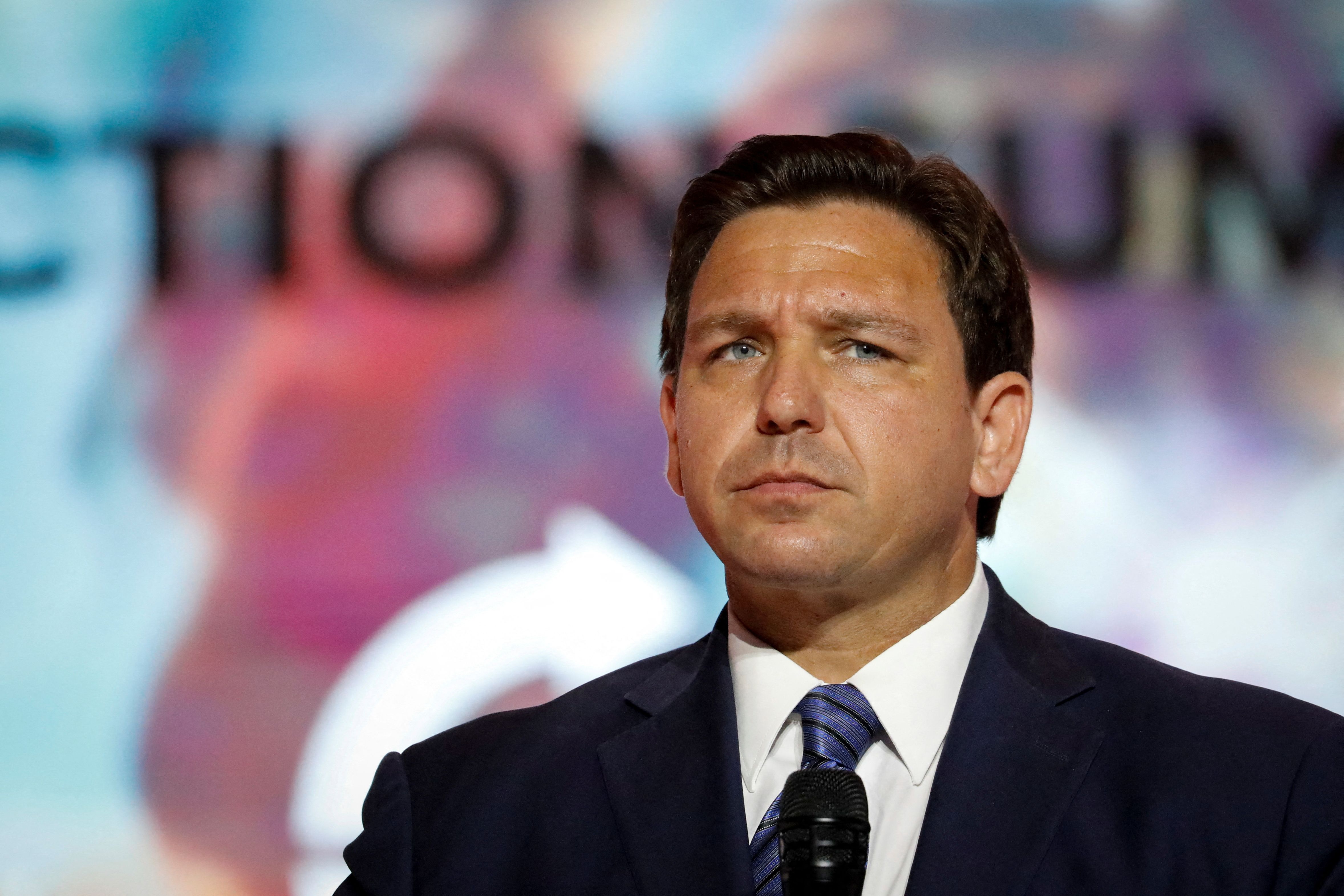 Ron DeSantis, unconstrained by constitutional checks, is flexing his power  in Florida ahead of 2024 decision | CNN Politics