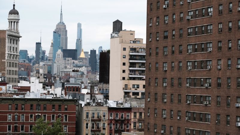 Manhattan rents hit record high for the sixth month in a row