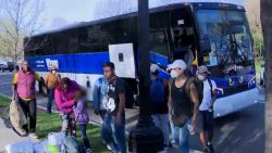migrant busses 08.10.22