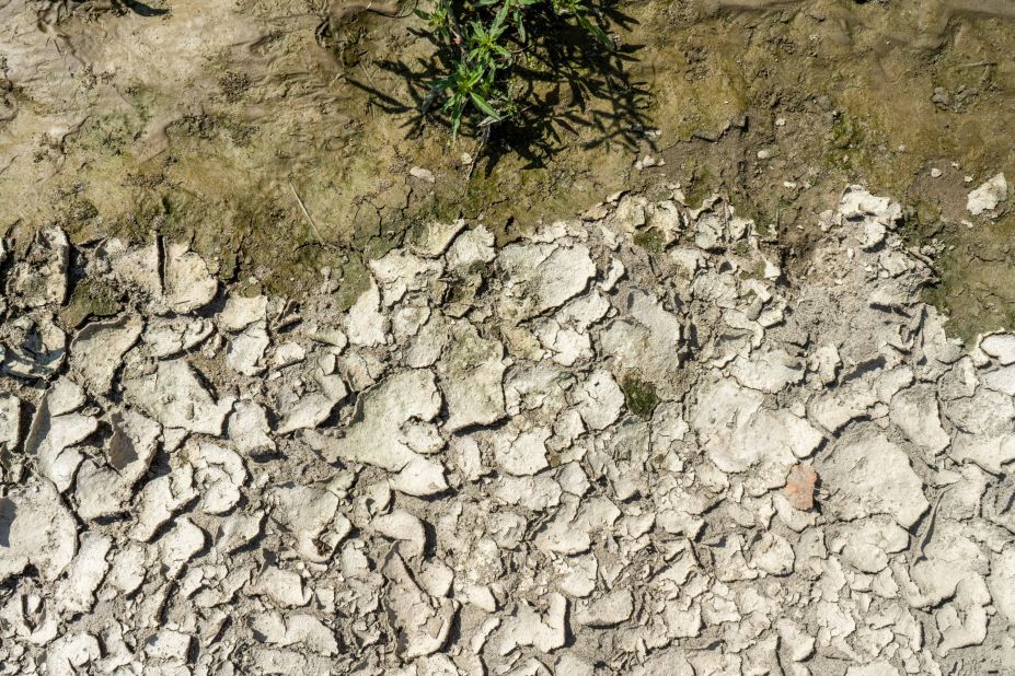 <strong>An unprecedented disaster: </strong>Italy's Po river is at historical lows, with boats unable to pass in places.