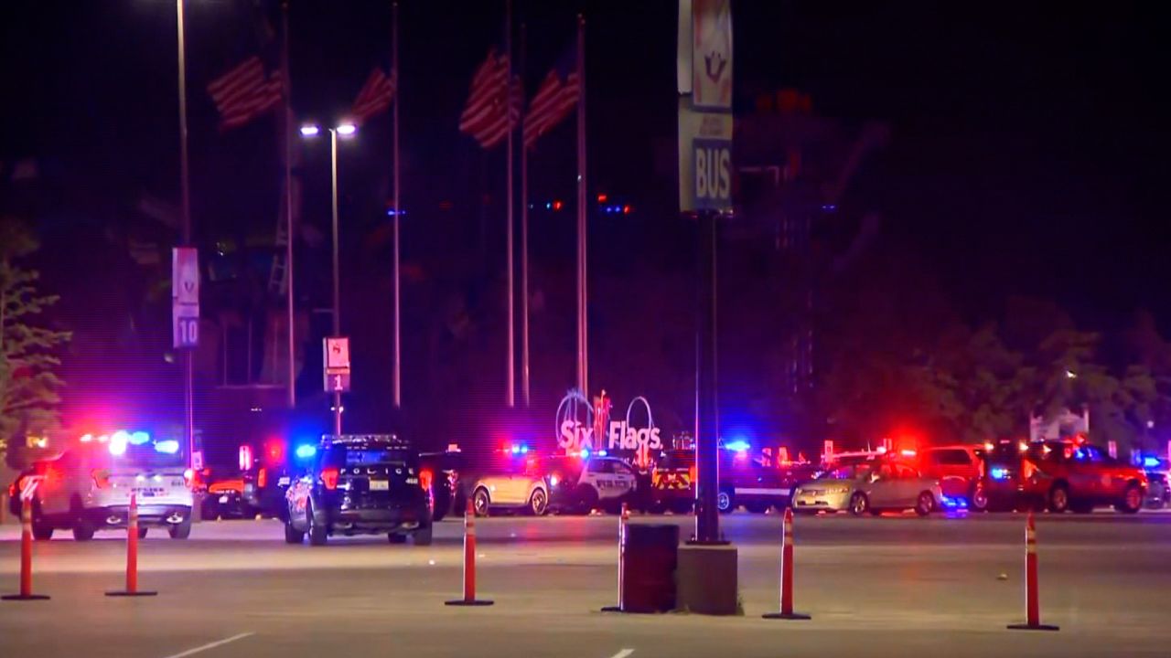 Police in Gurnee, Illinois, say three people were shot outside the entrance to Six Flags Great America Sunday night. 