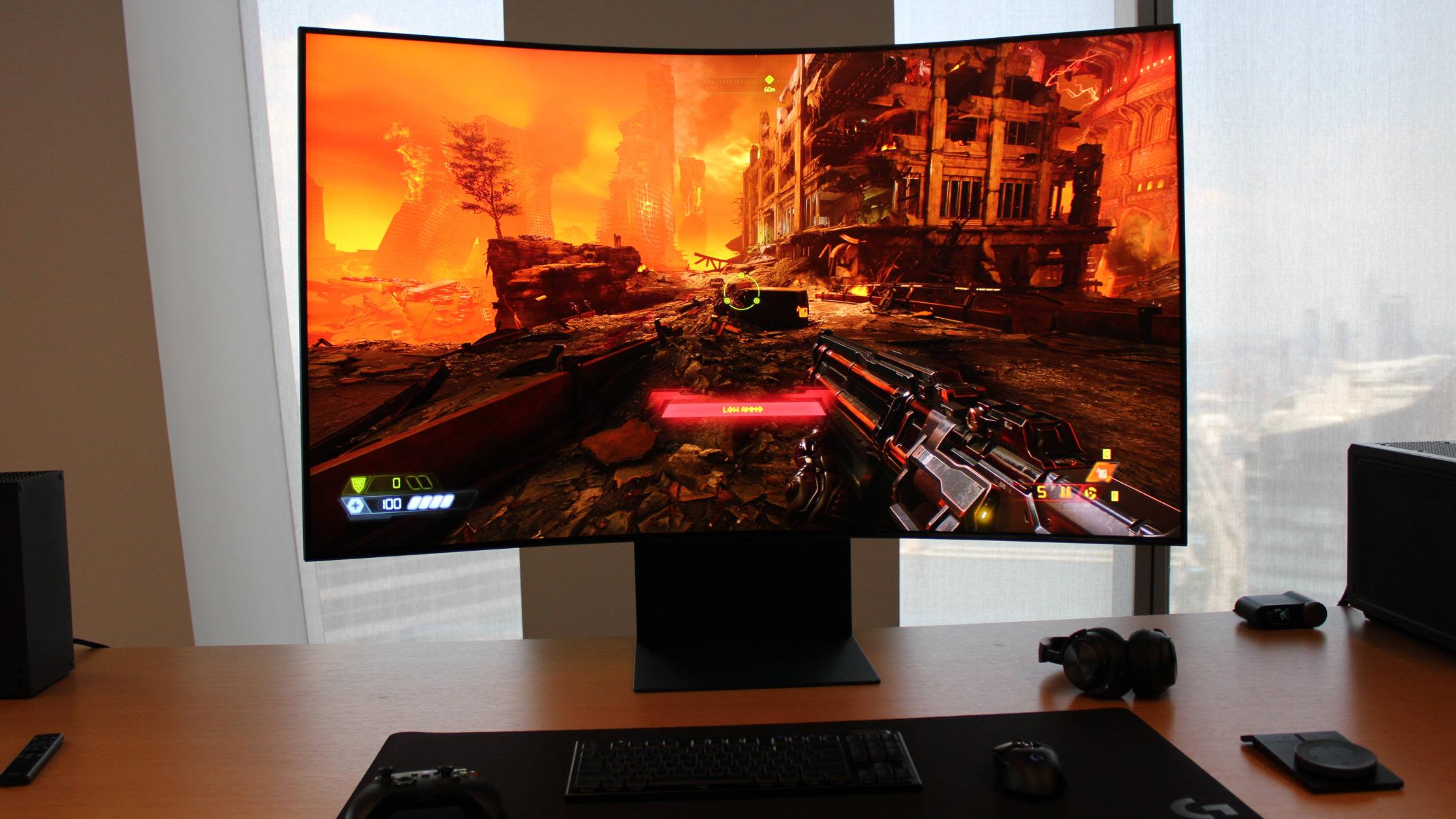 skrive Afdeling Falde sammen Samsung Odyssey Ark hands-on: Is this $3,499 curved gaming monitor worth  it? | CNN Underscored