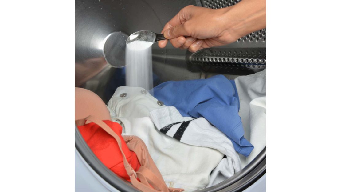 https://media.cnn.com/api/v1/images/stellar/prod/220815110335-how-to-do-laundry-sustainably-celsious-lifestyle.jpg?q=w_1110,c_fill