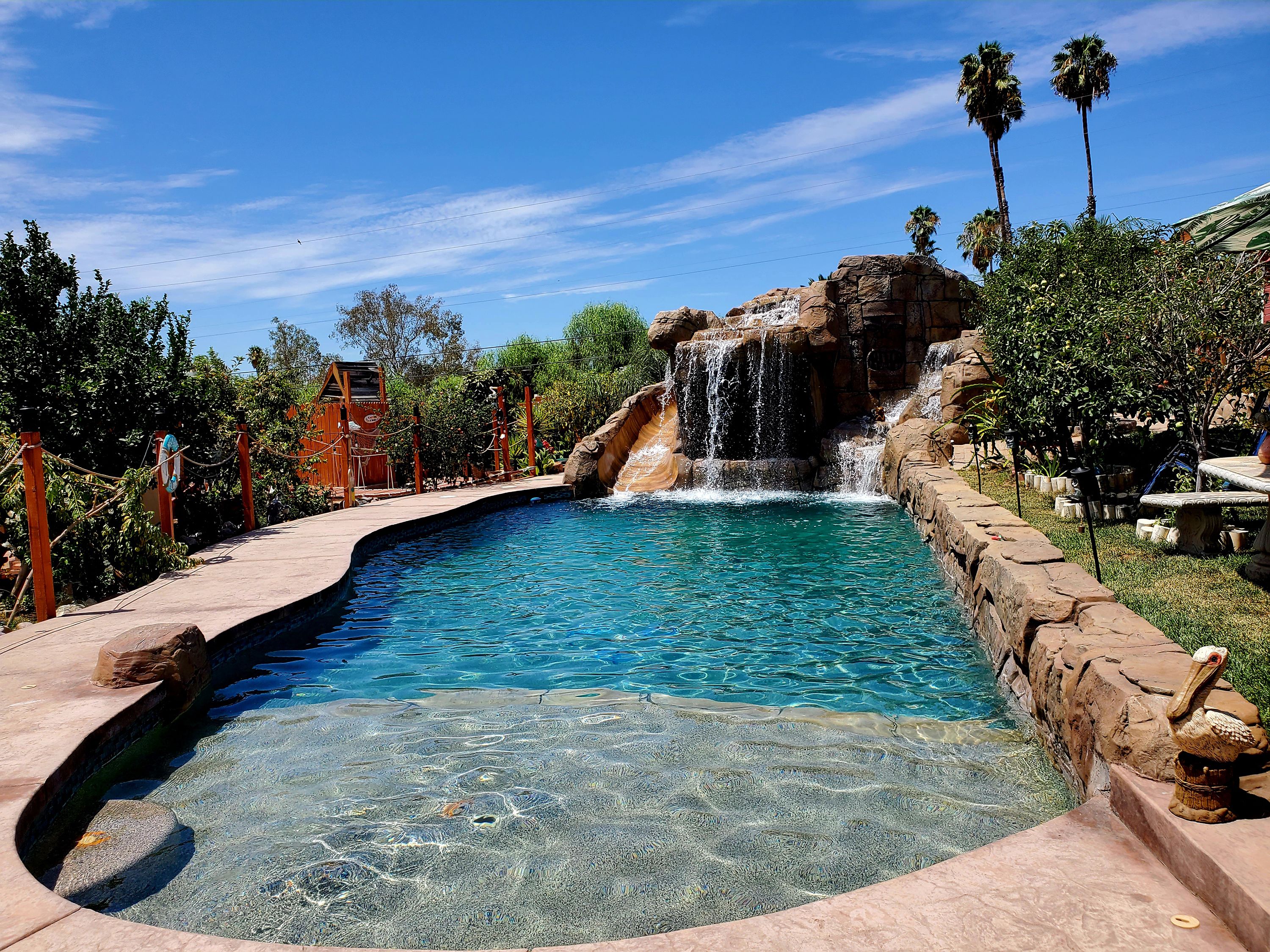 Swimming Spots to Host a Pool Party for Your Los Angeles Kid