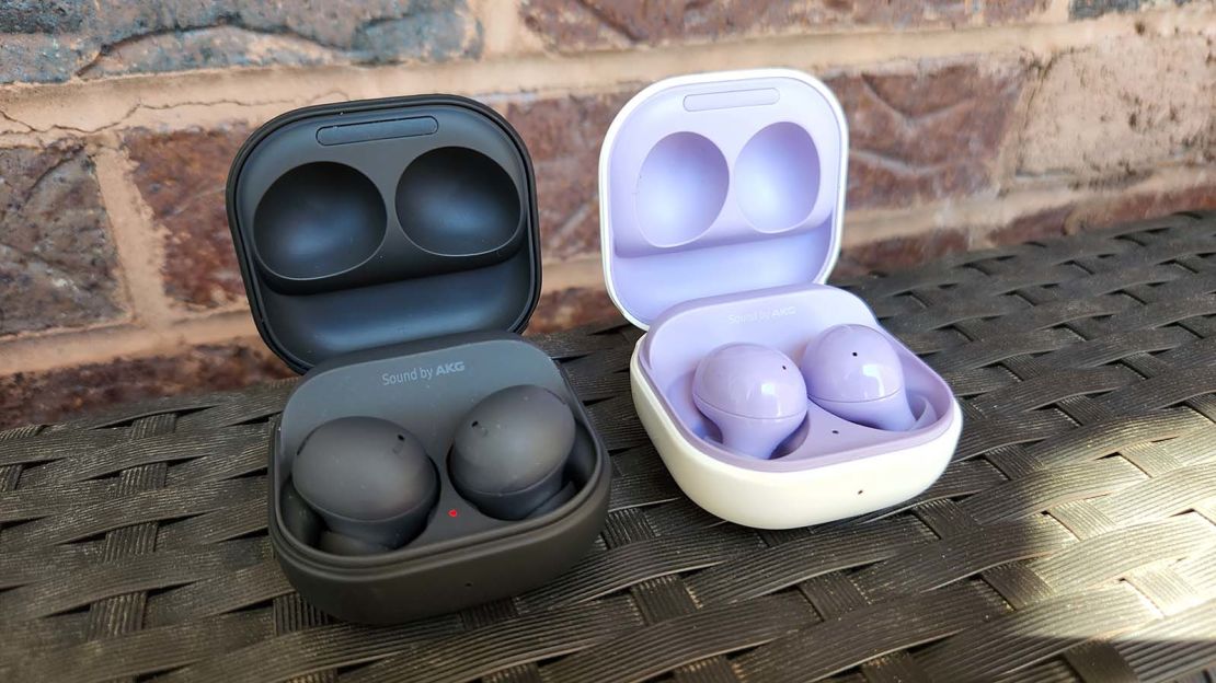Galaxy Buds 2 Pro review: Sleeker design, but is it worth the price jump? -  PhoneArena