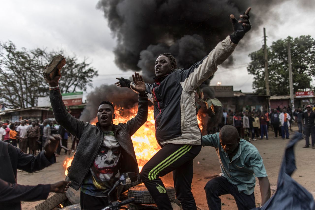 Supporters of Kenyan presidential candidate Raila Odinga burn tires in Nairobi after Kenya's Deputy President William Ruto was <a href="https://www.cnn.com/2022/08/15/africa/ruto-wins-kenya-presidency-intl/index.html" target="_blank">announced as the country's President-elect</a> on Monday, August 15. During a televised address on Tuesday, <a href="https://www.cnn.com/2022/08/16/africa/odinga-rejects-presidential-results-intl/index.html" target="_blank">Odinga spoke for the first time since he lost the election</a> saying his coalition "totally and without reservations reject the presidential results."