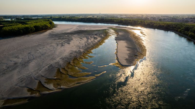 The World S Rivers Are Drying Up From Extreme Weather See How 6 Look   220819143637 River Po Drought 2022 