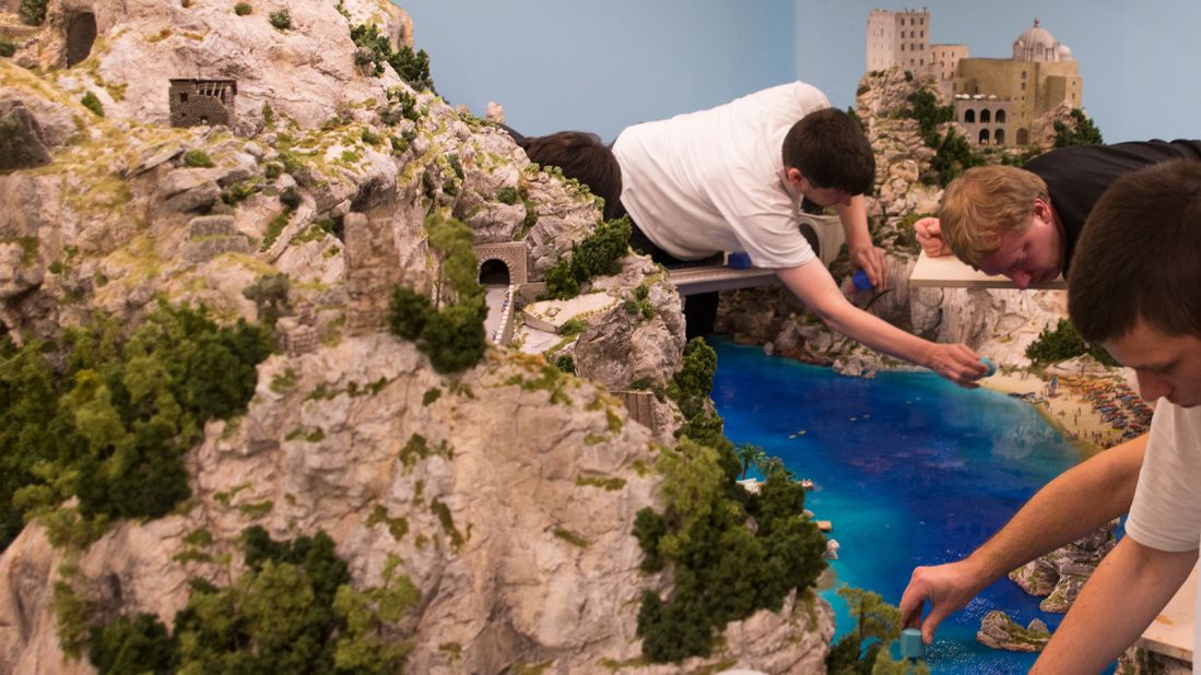 <strong>Team effort: </strong>A team of model builders and technicians helps keep Miniatur Wunderland alive.