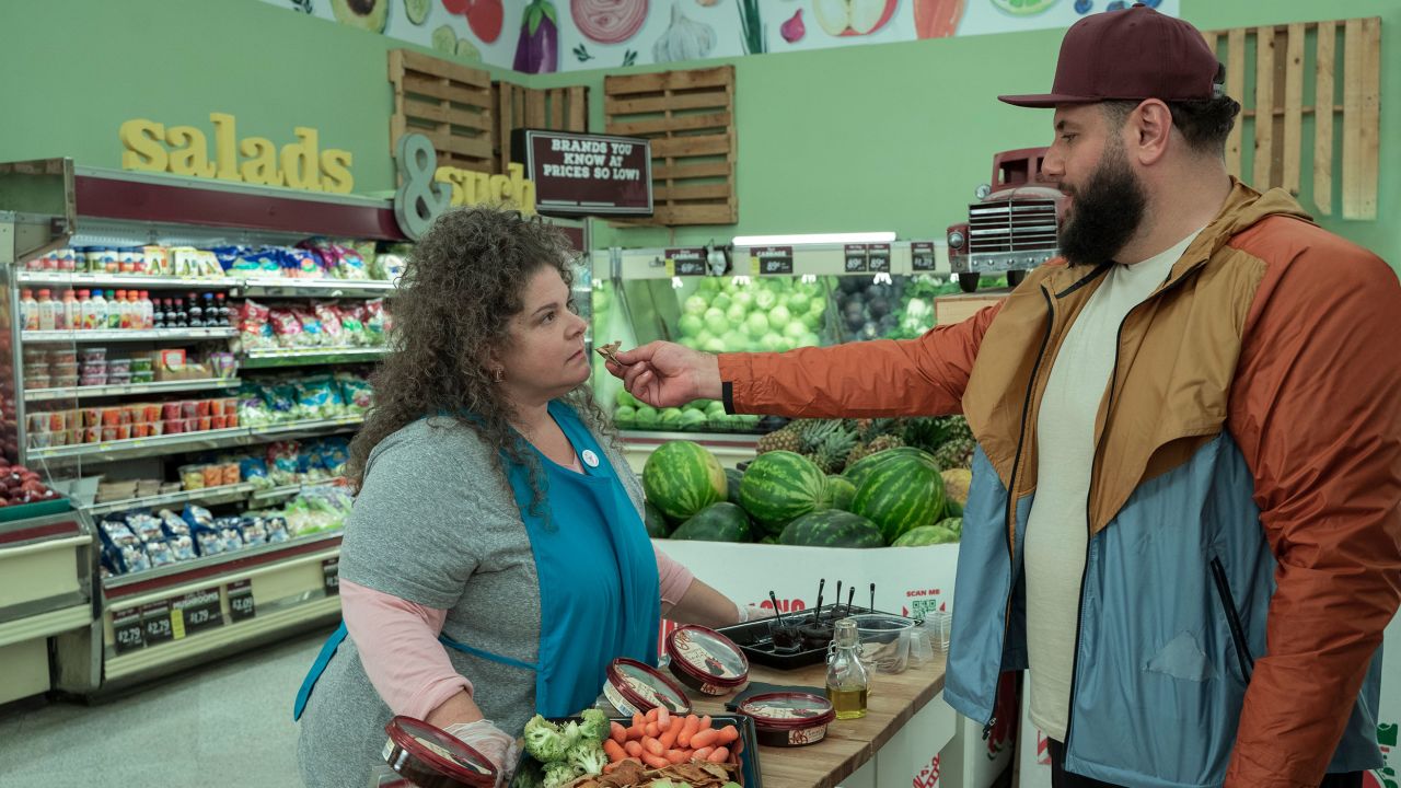 Mo's love of olive oil -- and hatred of strange hummus flavors -- is so strong that he pulls out his own bottle of olive oil to share at a grocery store sample table in the show's first episode.