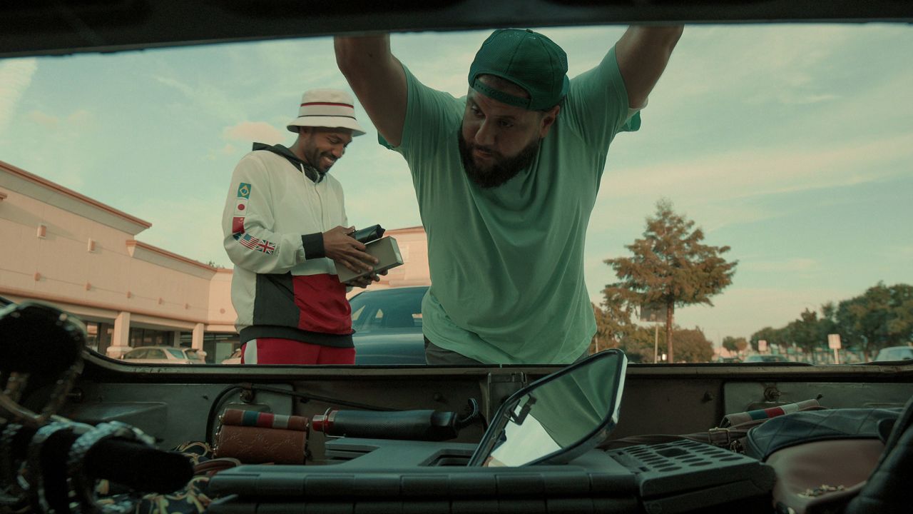In "Mo," Amer plays the semi-autobiographical character Mo Najjar, whose immigration woes force him to work under the table to support his family.