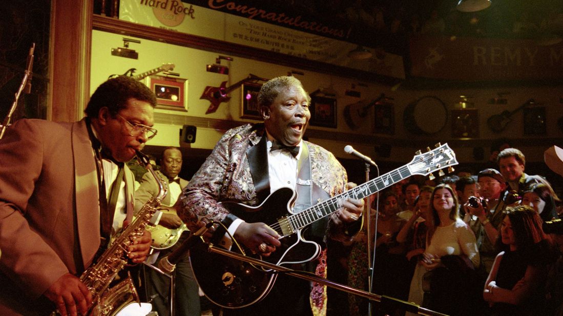 <strong>China blues:</strong> B.B. King performed at the opening of Hard Rock Beijing in 1994.
