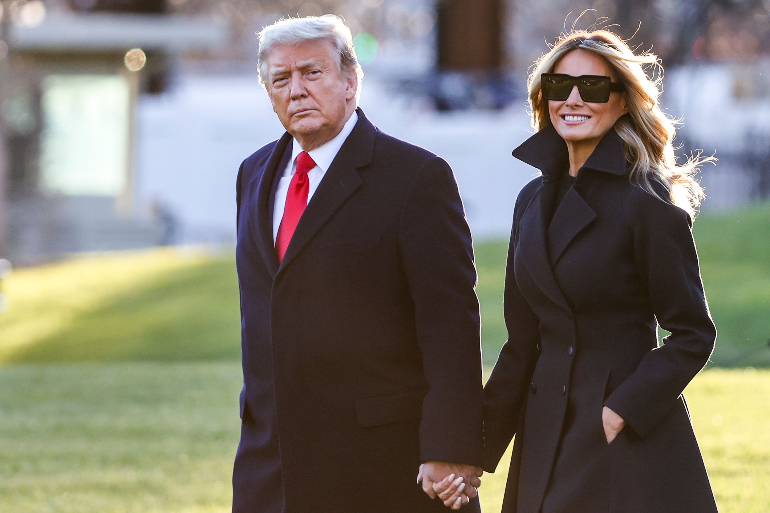 Donald Trump donors help underwrite portraits of him and Melania Trump |  CNN Politics