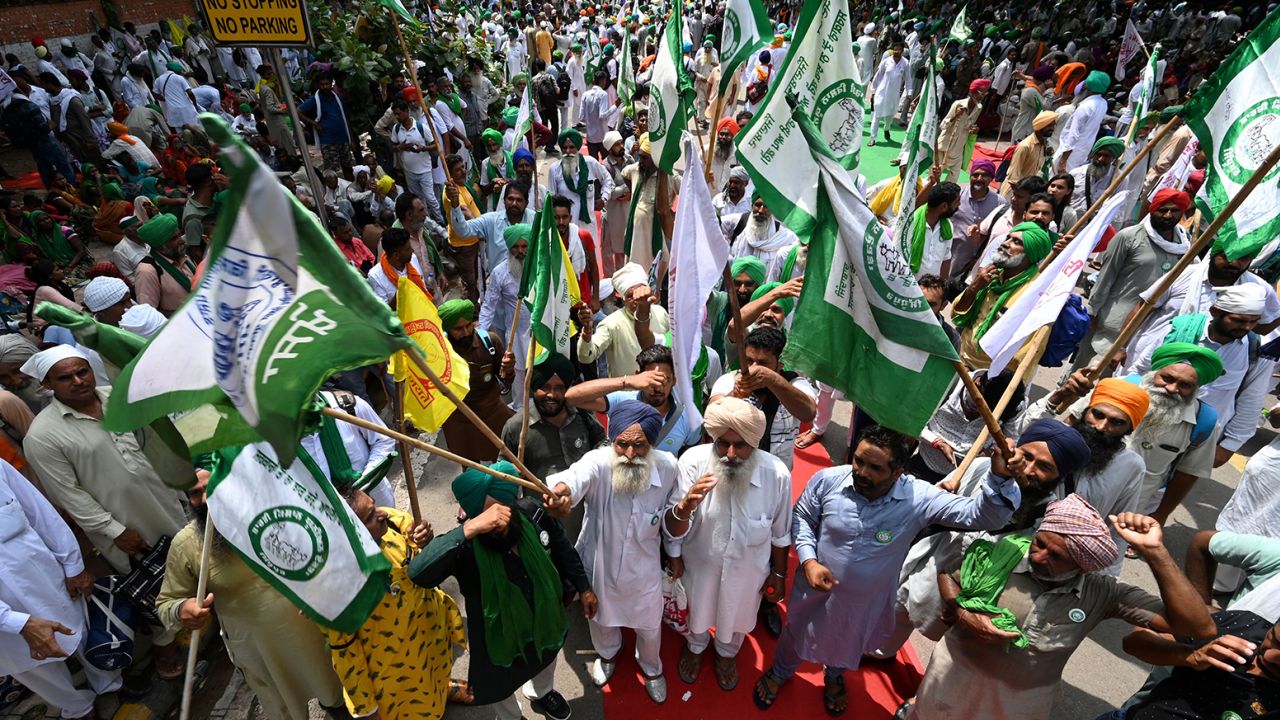 Farmers from various organizations gather as they participate in a protest against  government policies in New Delhi on August 22, 2022. 