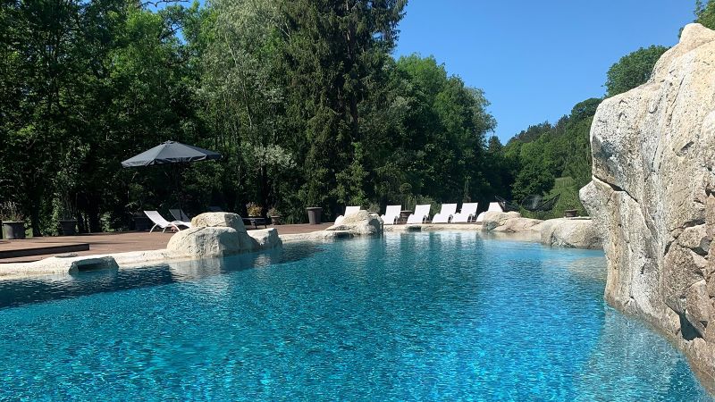 Photos show transformation of abandoned pool once used by a French