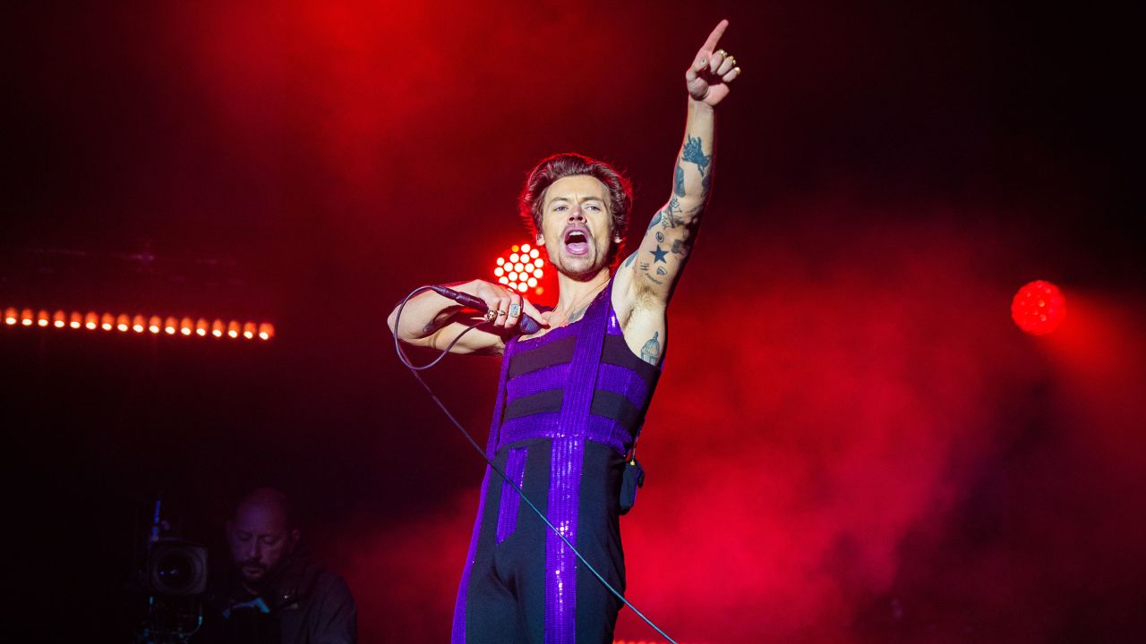 Harry Styles' MSG residency 2022: See all of his outfits