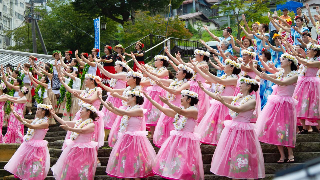 05 japan hawaii tourism ikaho festival