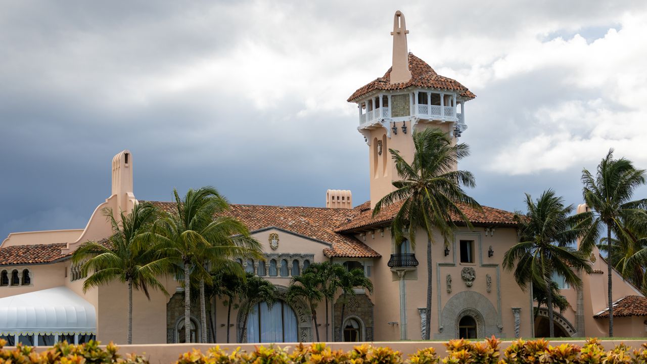 PALM BEACH, USA- AUGUST 16: Mar-A-Lago is seen August 16, 2022 a week after the FBI raided the home of former President Trump, in Palm Beach, Florida, United States . (Photo by Nathan Posner/Anadolu Agency via Getty Images)