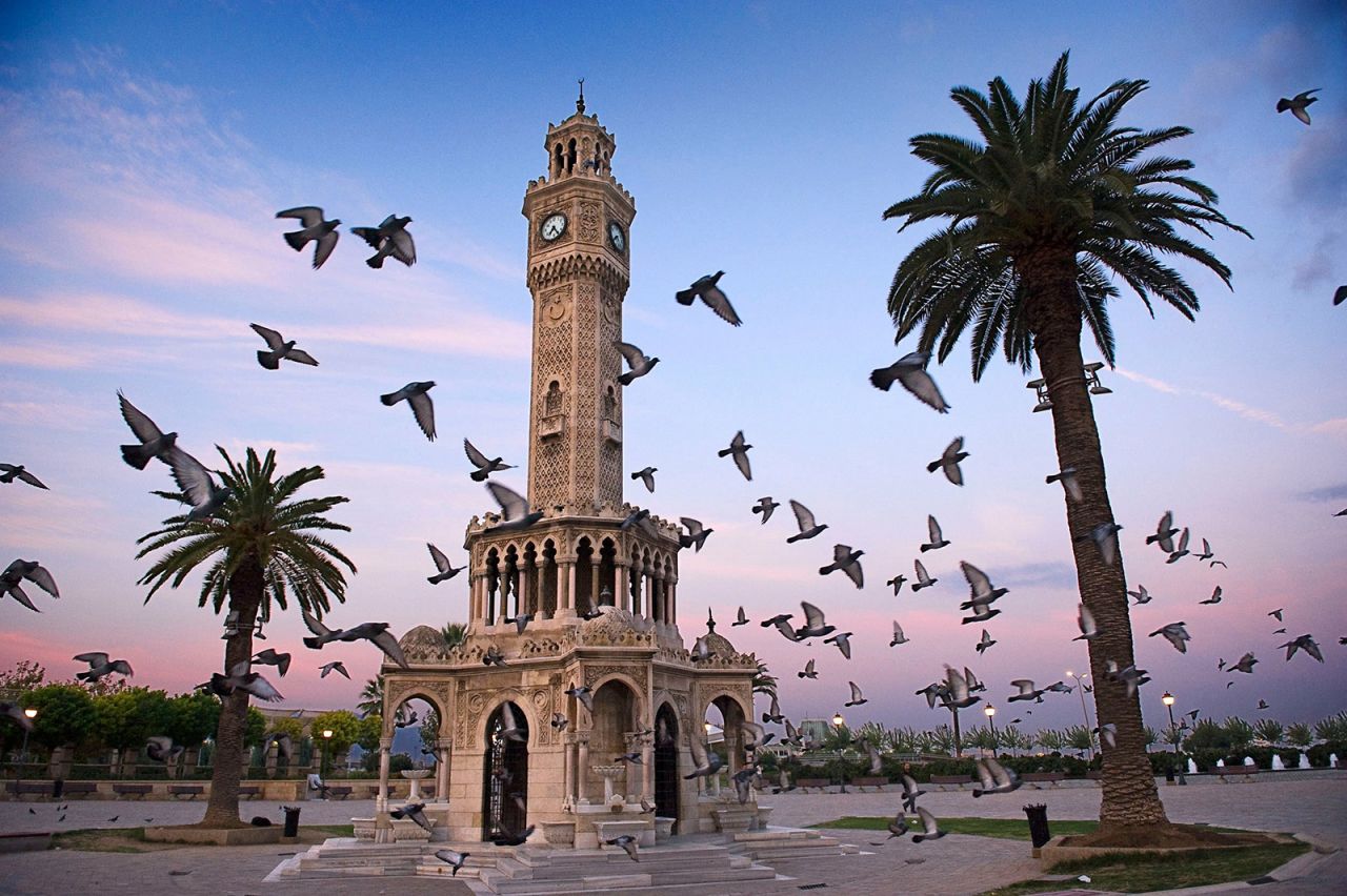 Izmir's clock tower in Konak Square.