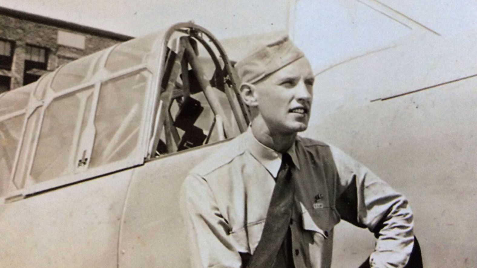 <a href="index.php?page=&url=https%3A%2F%2Fwww.cnn.com%2F2022%2F08%2F30%2Fus%2Fwwii-fighter-pilot-dean-laird-obit%2Findex.html" target="_blank">Dean "Diz" Laird,</a> the only known US Navy ace to shoot down both German and Japanese planes during World War II, died on August 10, his daughter said. He was 101.