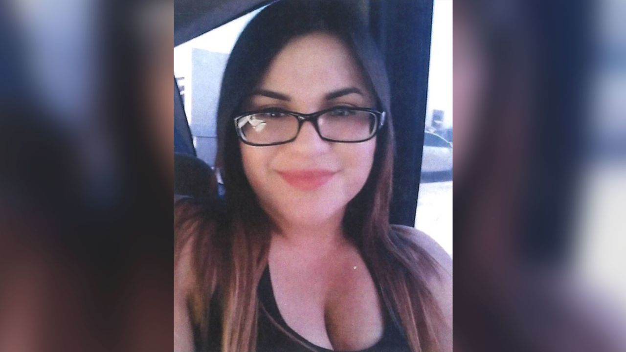 Jolissa Fuentes was last seen leaving a convenience store.