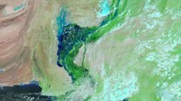 weather pakistan flood satellite false color 2022