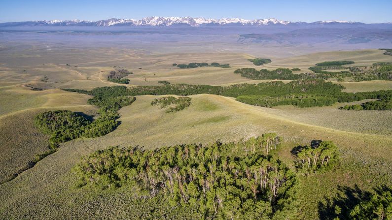 GH3NN0 aerial view from Independence Mountain in North Park, Colorado towards Park Range with Mount Zirkel, summer scenery