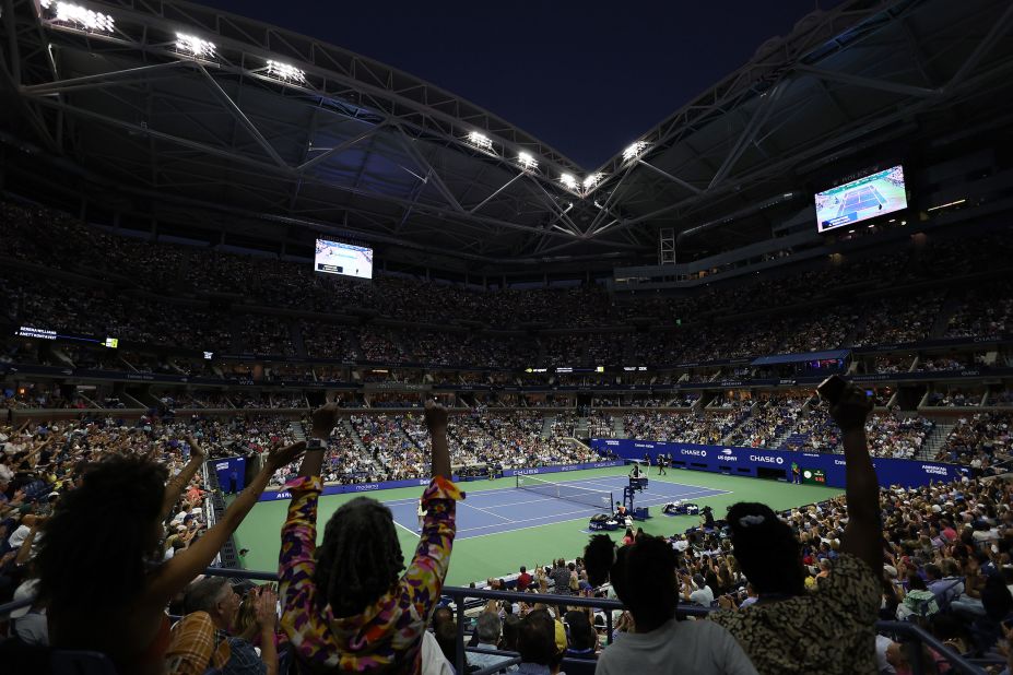 The fans at Arthur Ashe Stadium cheered every point Williams won on Wednesday, just as they did on Monday.
