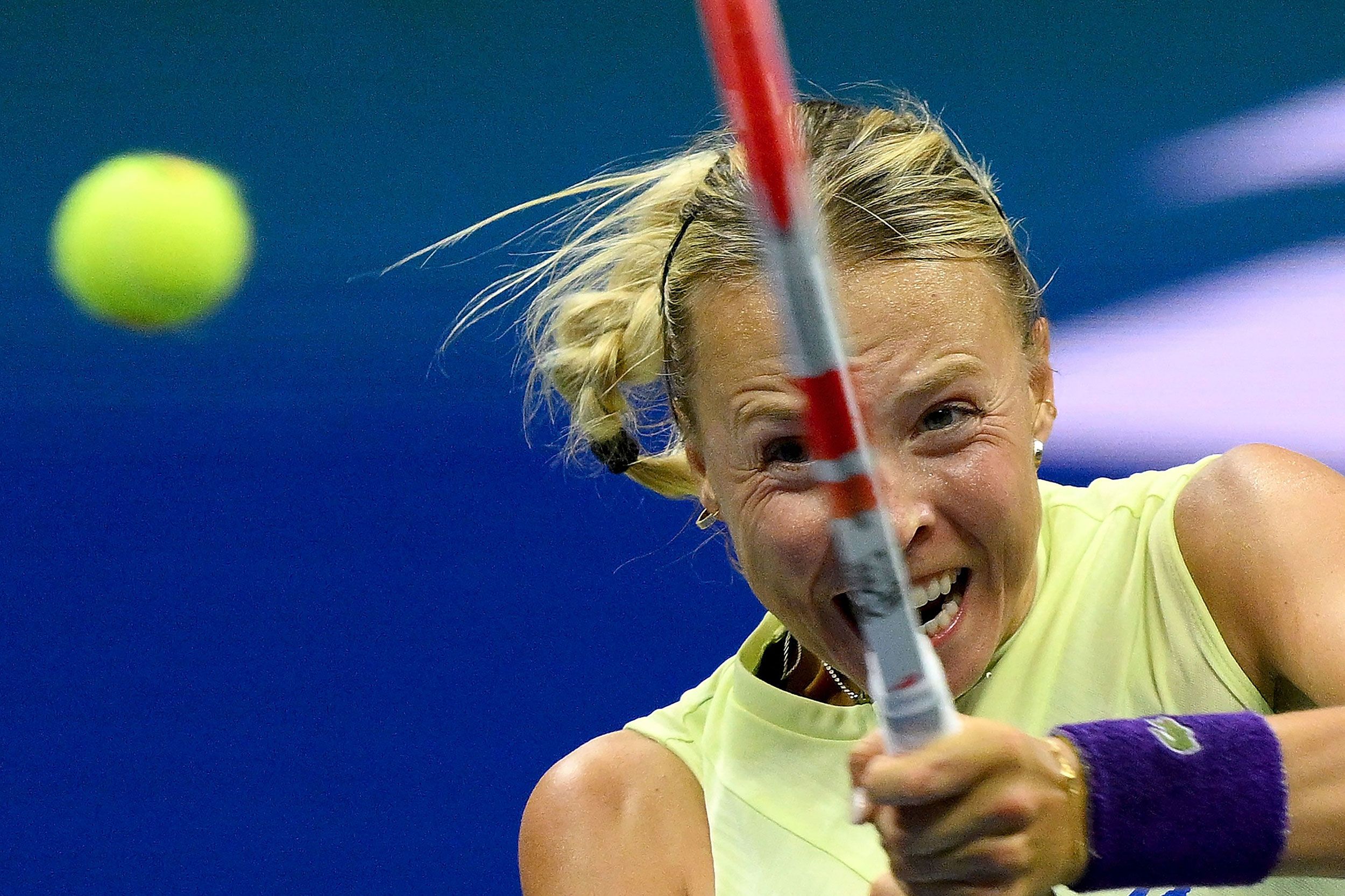 Kontaveit, a 26-year-old from Estonia, returns a shot.