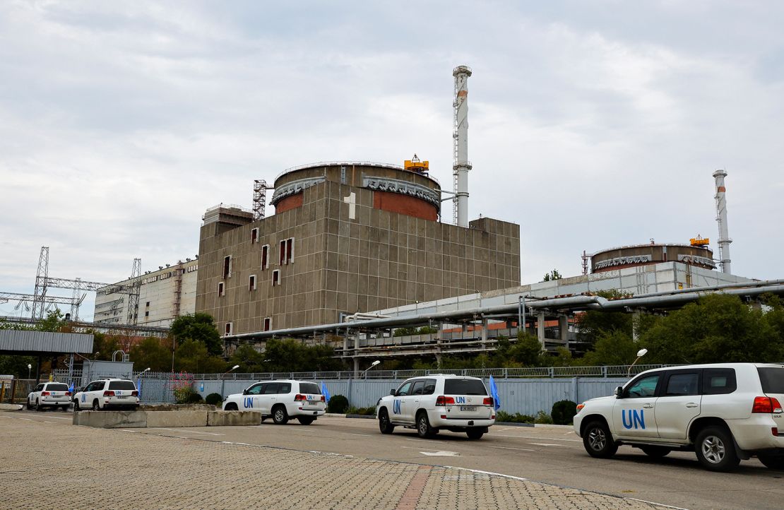 A motorcade transporting the International Atomic Energy Agency (IAEA) expert mission arrives at the Zaporizhzhia nuclear power plant on Thursday.