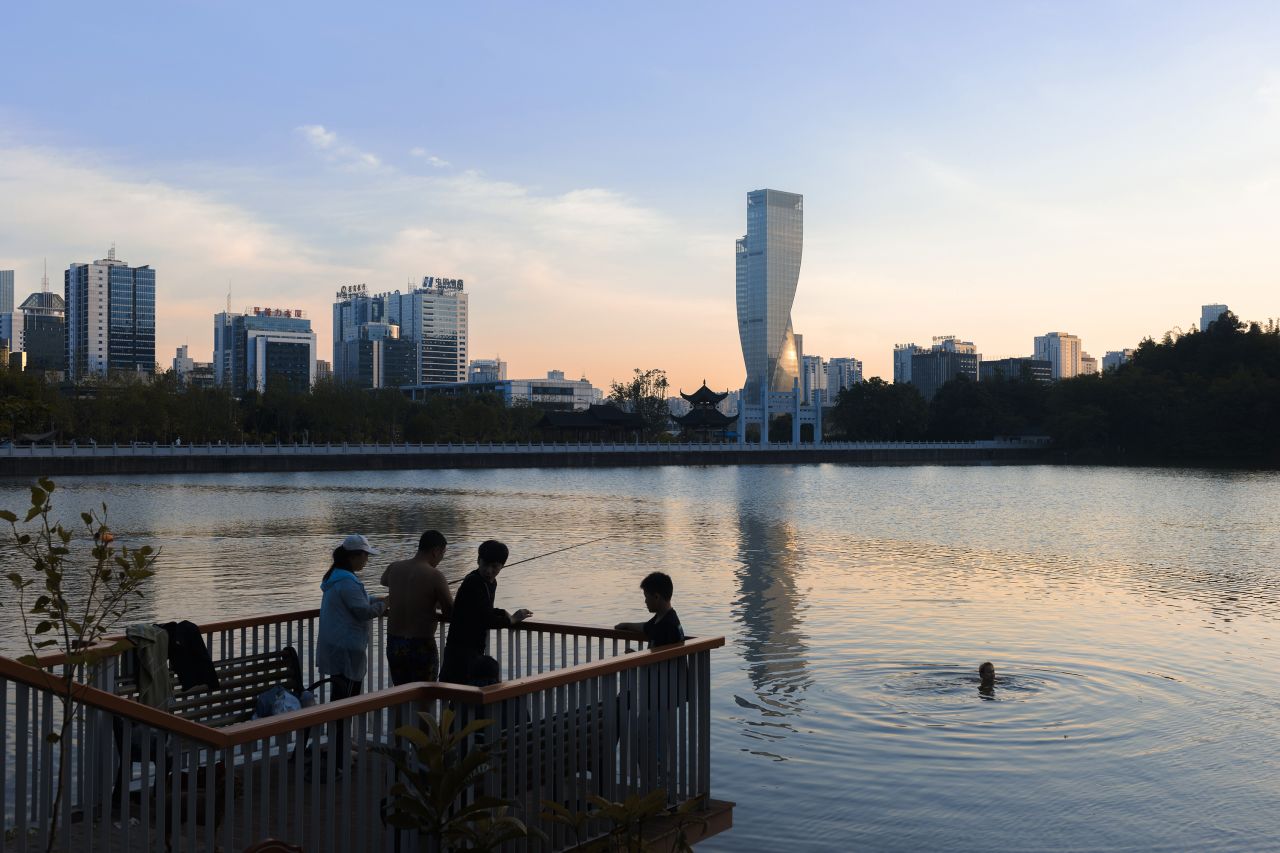 The tower is 180 meters (590 feet) tall.