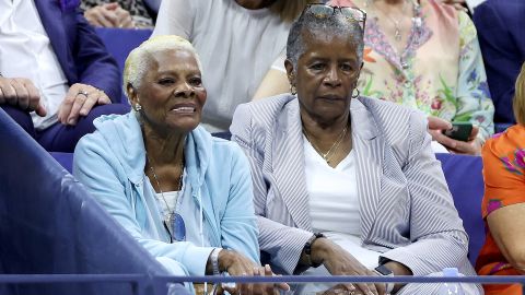 Singer Dionne Warwick (left) faces Annette Kontavate and Serena Taylor on Day 3 of the 2022 US Open at the USTA Billie Jean King National Tennis Center in New York City on August 31. We're watching the women's singles second round match against Williams.