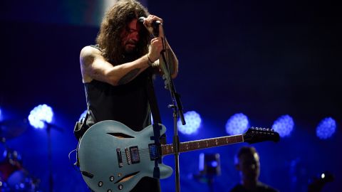Grohl appeared visibly emotional at the gig as he honored the life of his longtime bandmate and friend. 