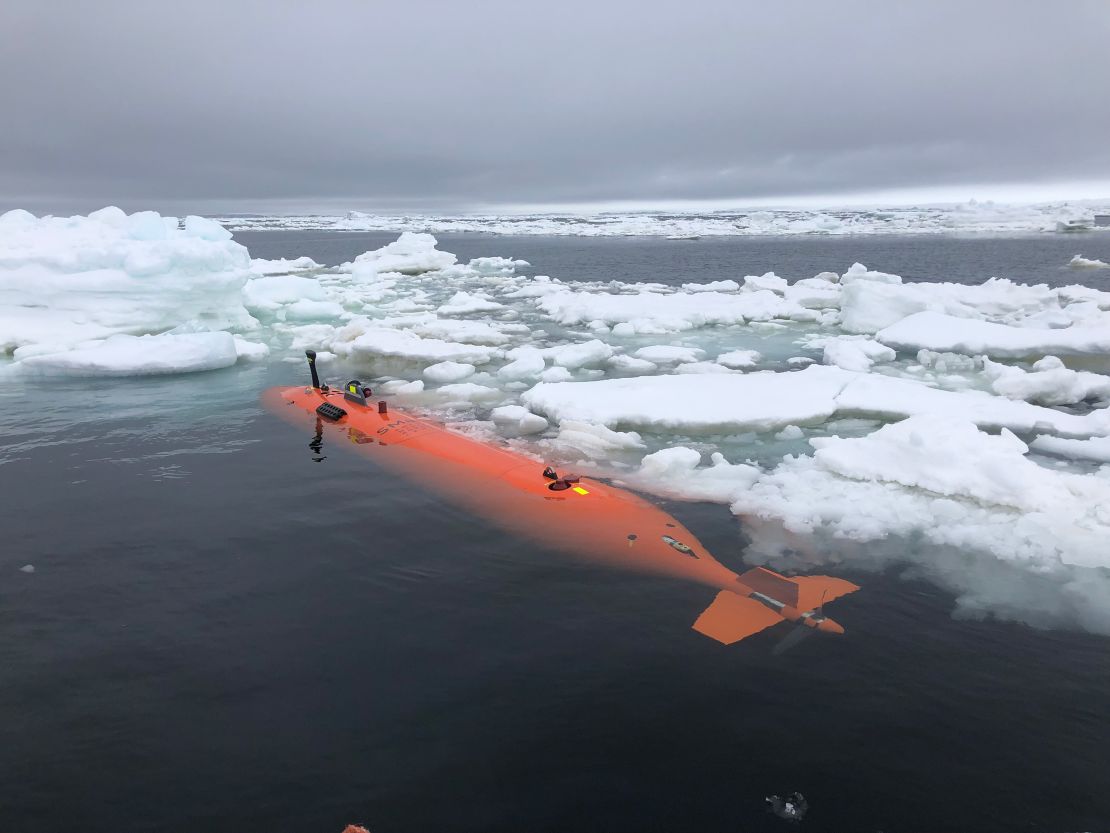 Rán, a Kongsberg HUGIN autonomous underwater vehicle, near the Thwaites Glacier after a 20-hour mission mapping the seafloor. 